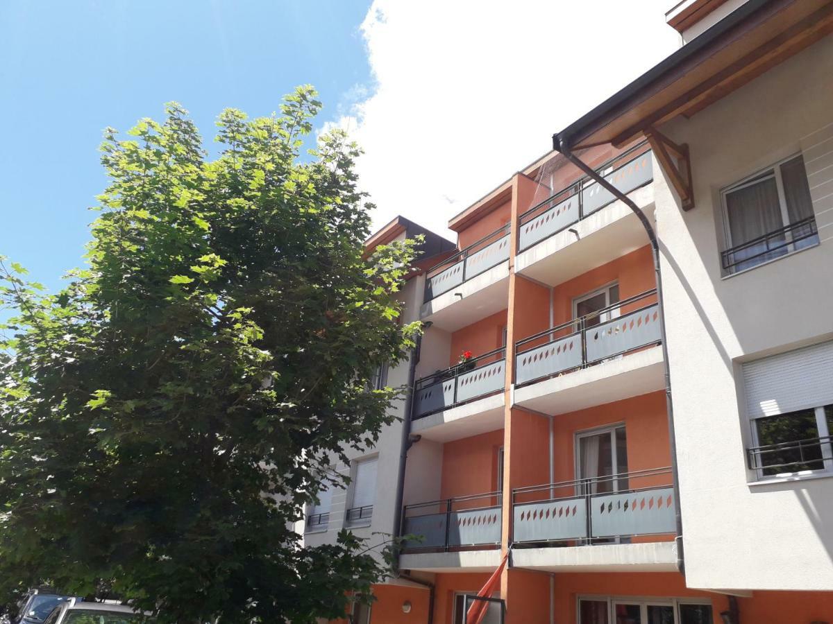 Beaumont Les Lauzieres公寓 外观 照片